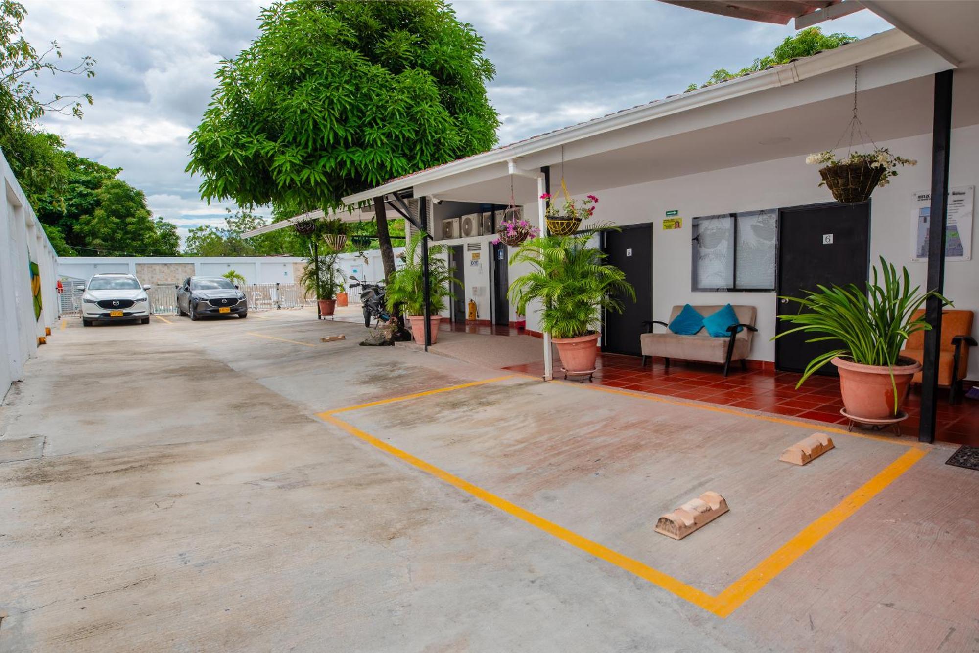 Hotel Villa Paraiso Villavieja Exterior foto
